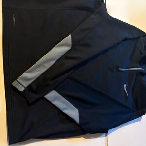 Nike Therma-FIT Black and Gray Hoodie
